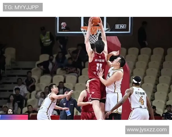 辽宁男篮本赛季与江苏队的过往交锋战绩和过程是怎样的？